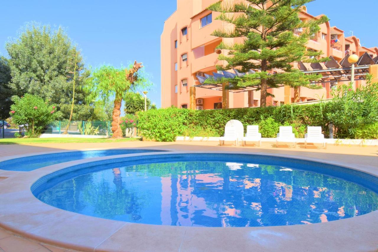 Appartement Sunny And Central à Albufeira Extérieur photo